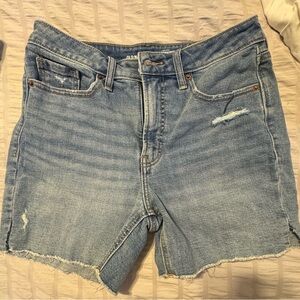 Old Navy Women's Distressed Light Blue Jean Shorts